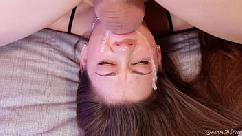 Hot amateur girl loves upside down face fucking